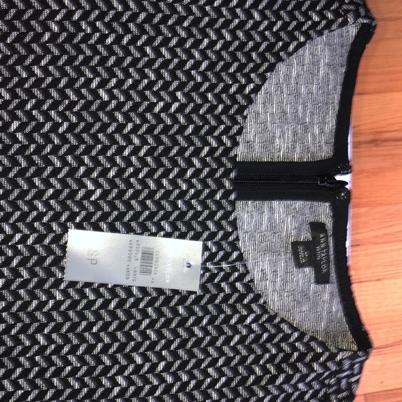 Ann Taylor Petite Textured Woven Grey Top - Picture 6 of 7